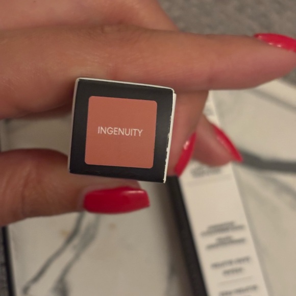 BareMinerals Lip Gloss Balm Set of 3 – Love, Sincerity, Ingenuity – Brand New - Picture 2 of 16